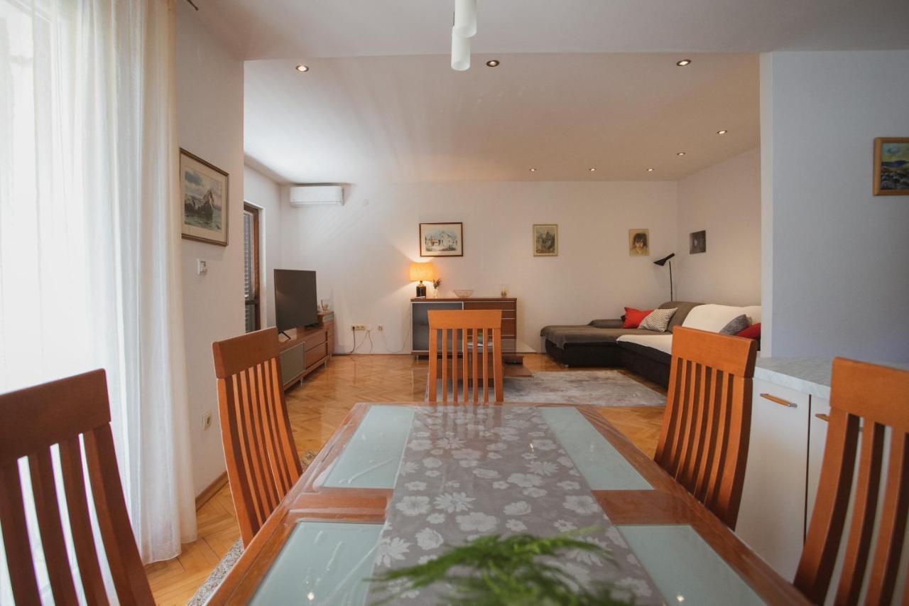 Comfort Sea View Apartment Dugi Rat Extérieur photo
