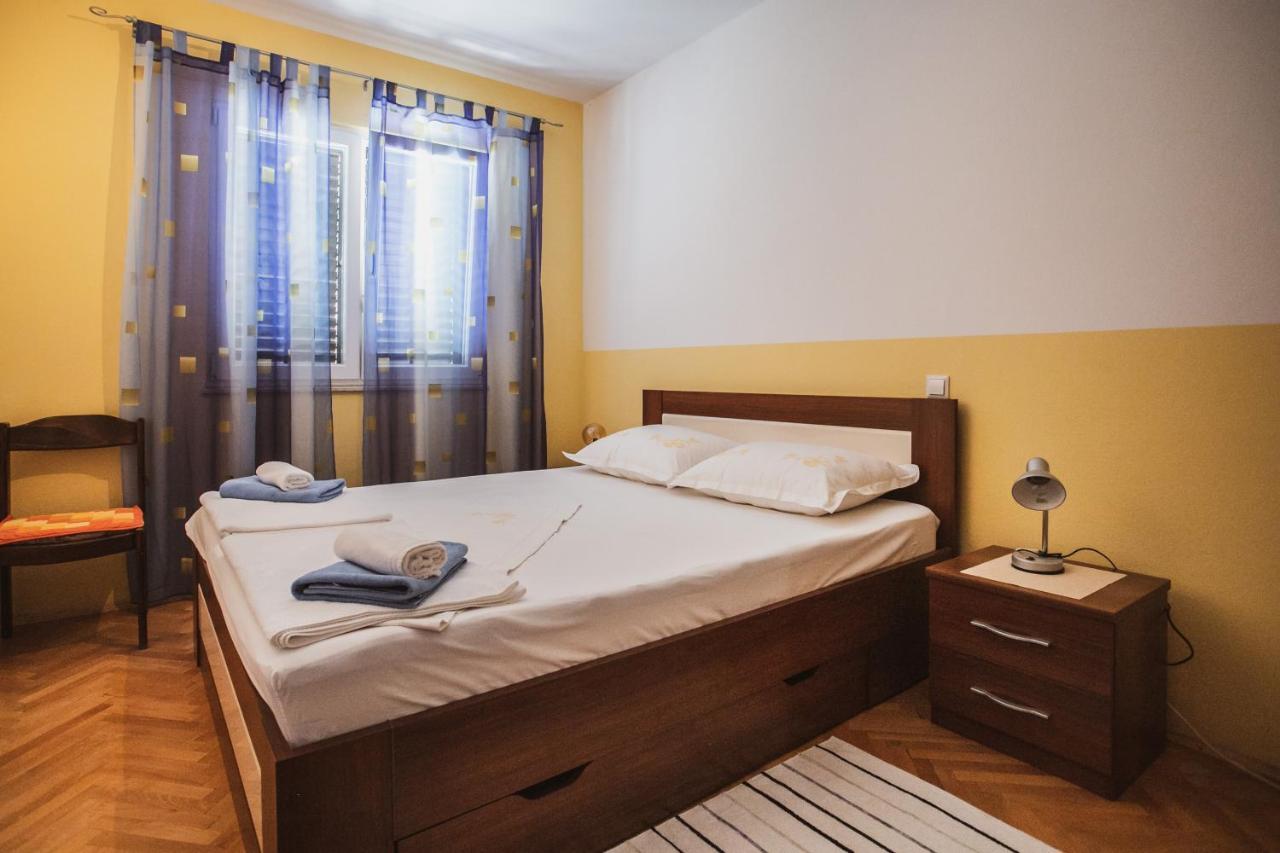 Comfort Sea View Apartment Dugi Rat Extérieur photo
