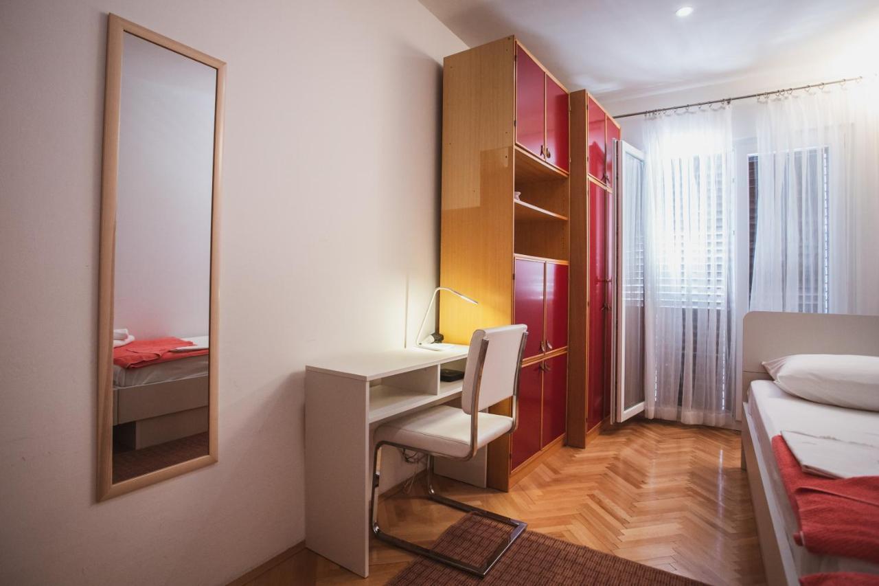 Comfort Sea View Apartment Dugi Rat Extérieur photo
